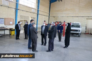 بازدید ریاست ومعانت محترم دانشگاه فنی استان اصفهان  وخیر محترم از آموزشکده پسران شهرضا 4