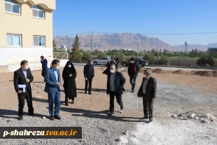 بازدید ریاست ومعانت محترم دانشگاه فنی استان اصفهان  وخیر محترم از آموزشکده پسران شهرضا 3